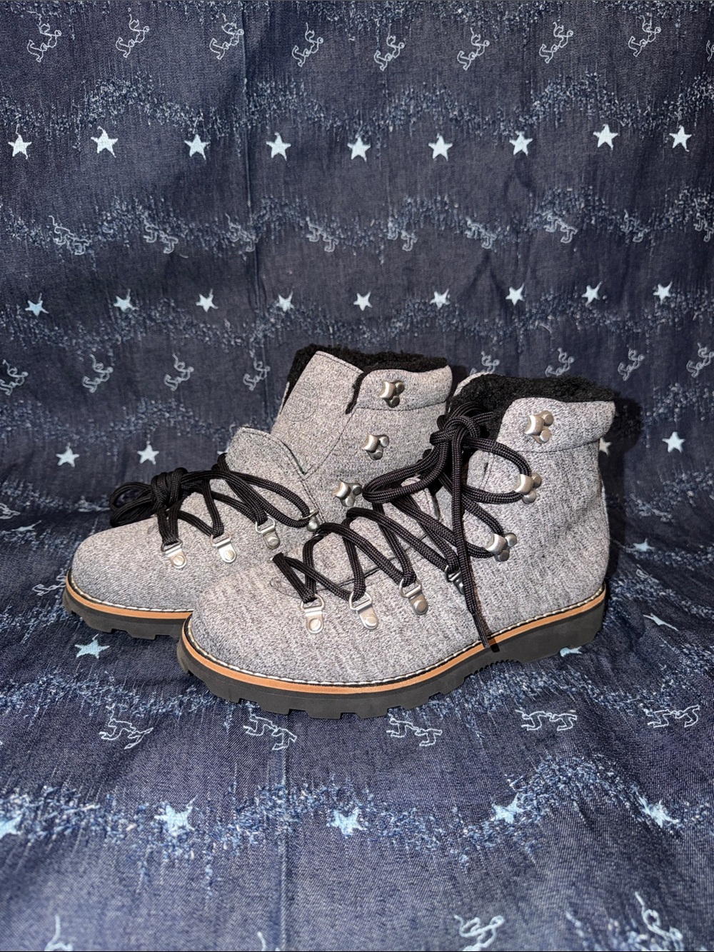 Roots Heather Grey Felt Fleece Lined Nordic Winter Hiking Boots